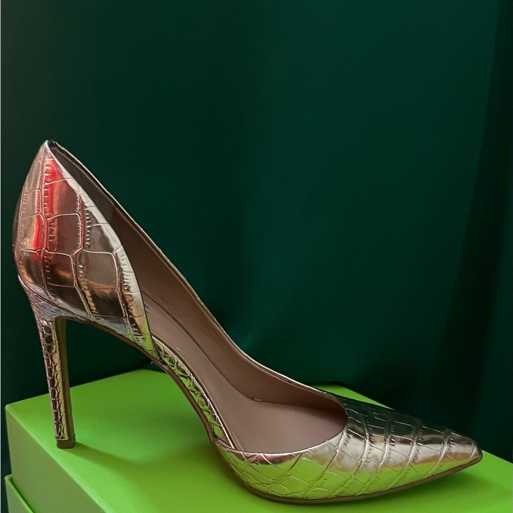 Kenjay D'Orsay Pumps Gold